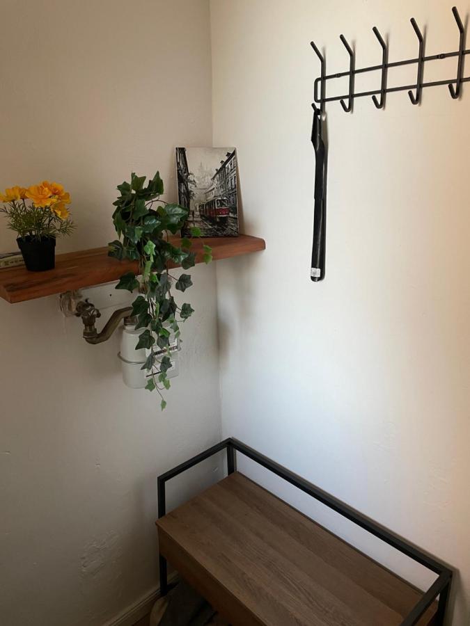 Trendy Apartment Near Schloss Schonbrunn Vienna Luaran gambar
