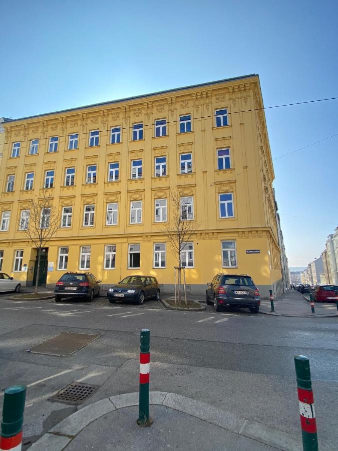 Trendy Apartment Near Schloss Schonbrunn Vienna Luaran gambar